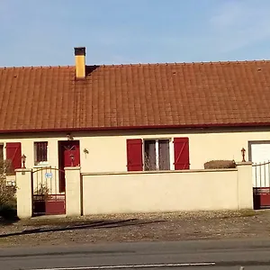  Séjour chez l'habitant Les Vignes D'ygrande
